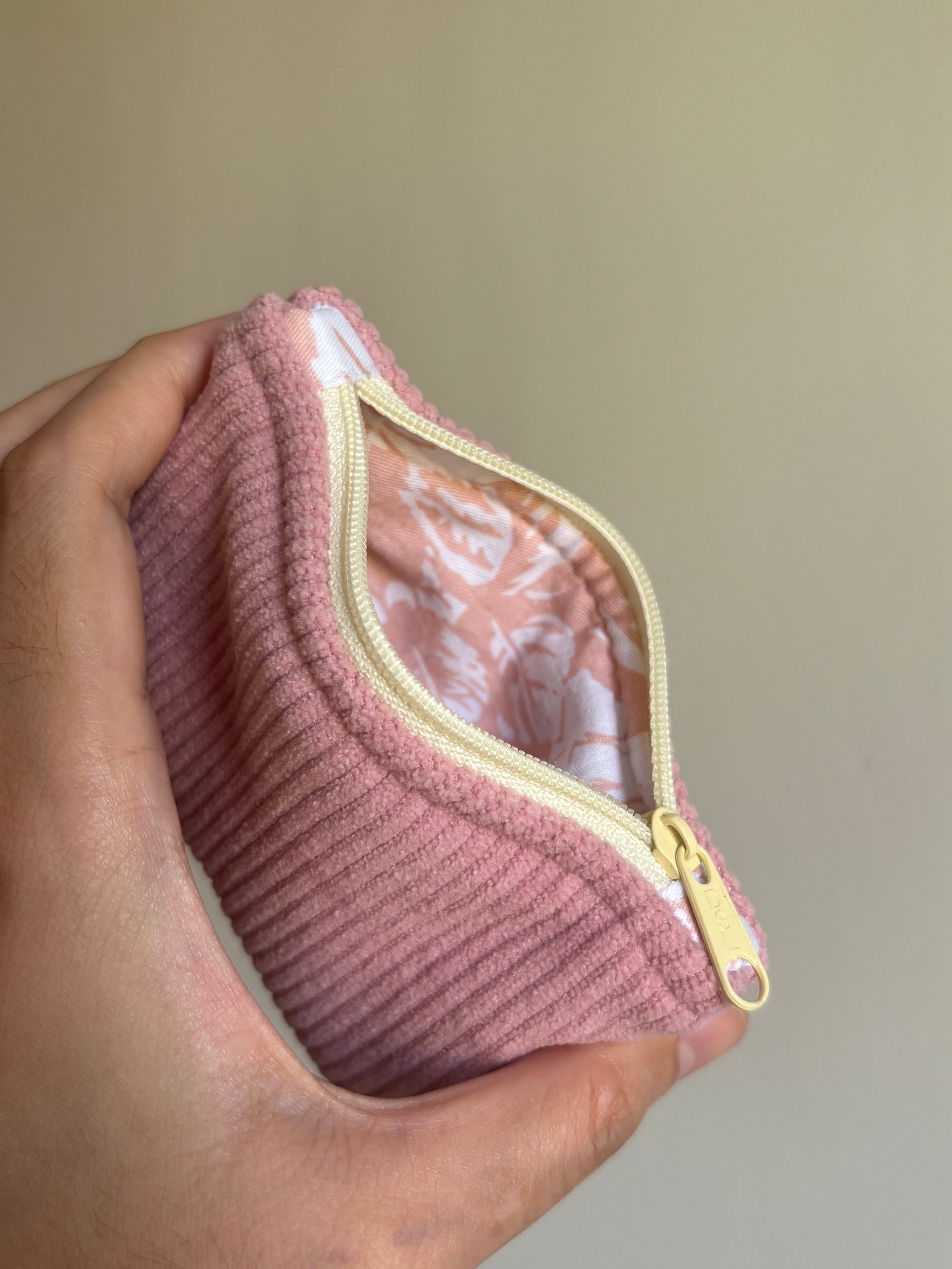 Jewelry / Coin Purse (Pink)