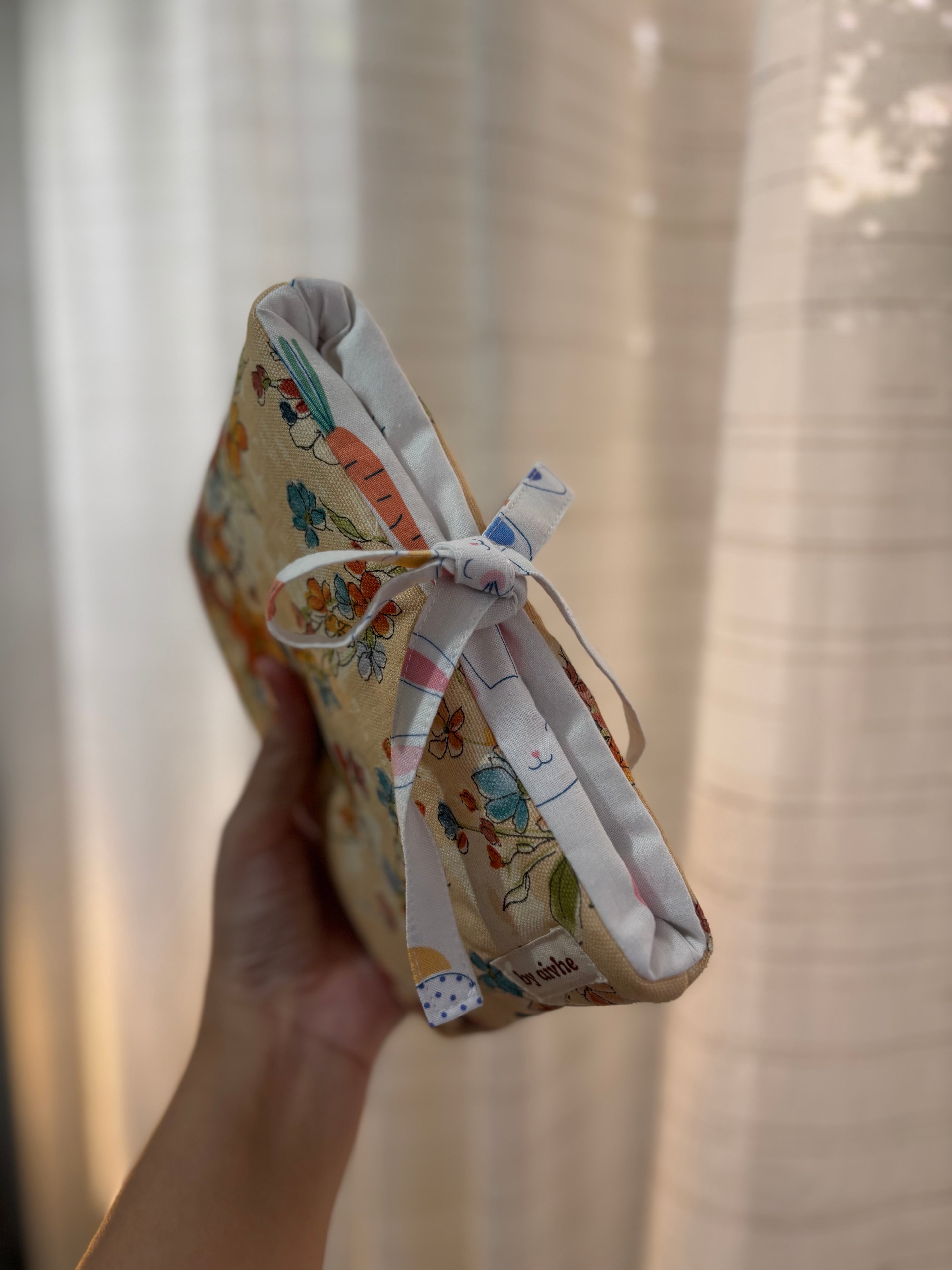 Painter’s Garden E-Reader Sleeve (Small)