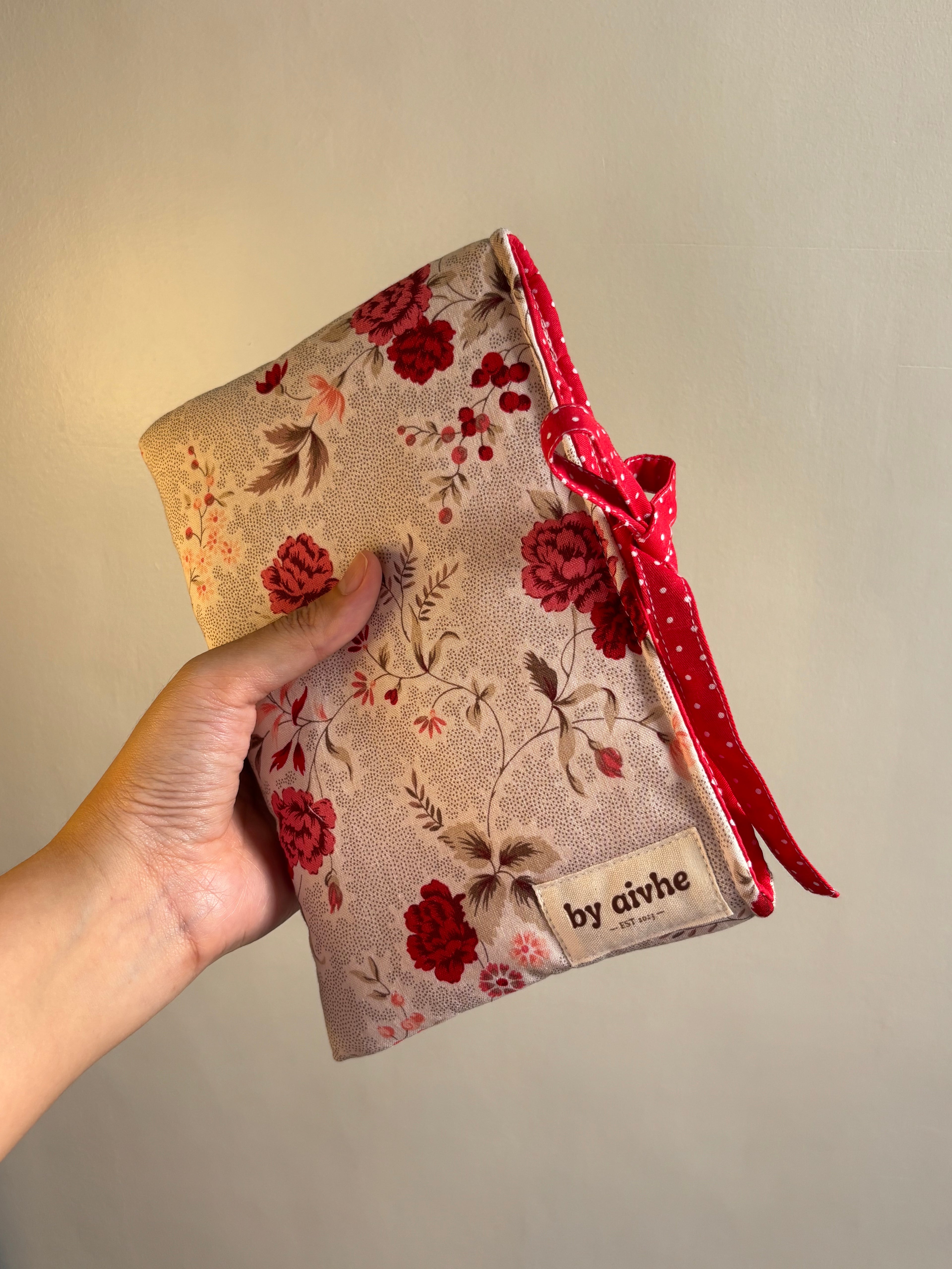 Floral Feb Kindle Sleeve