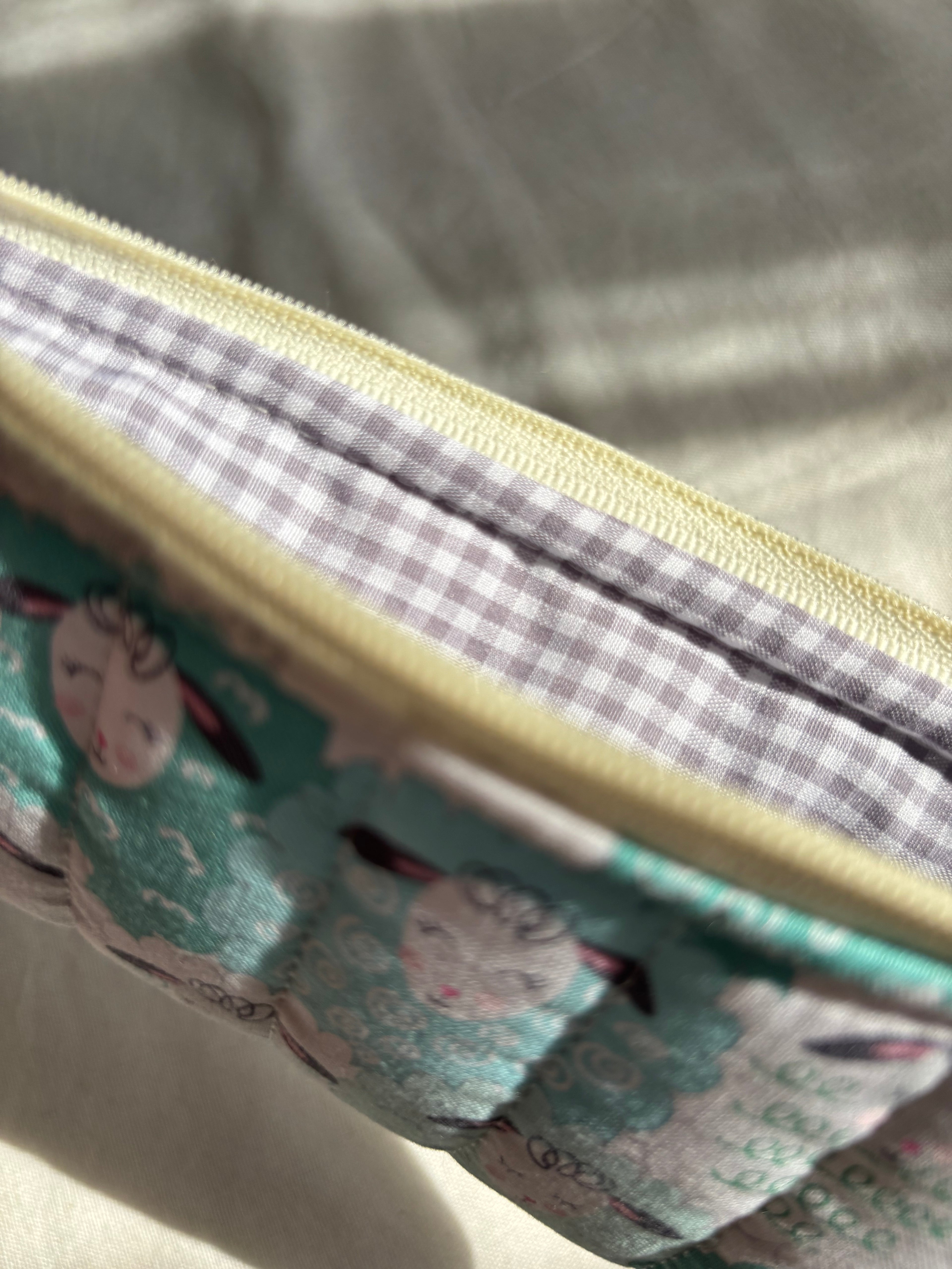 Sheeps Pencil & Glasses Case