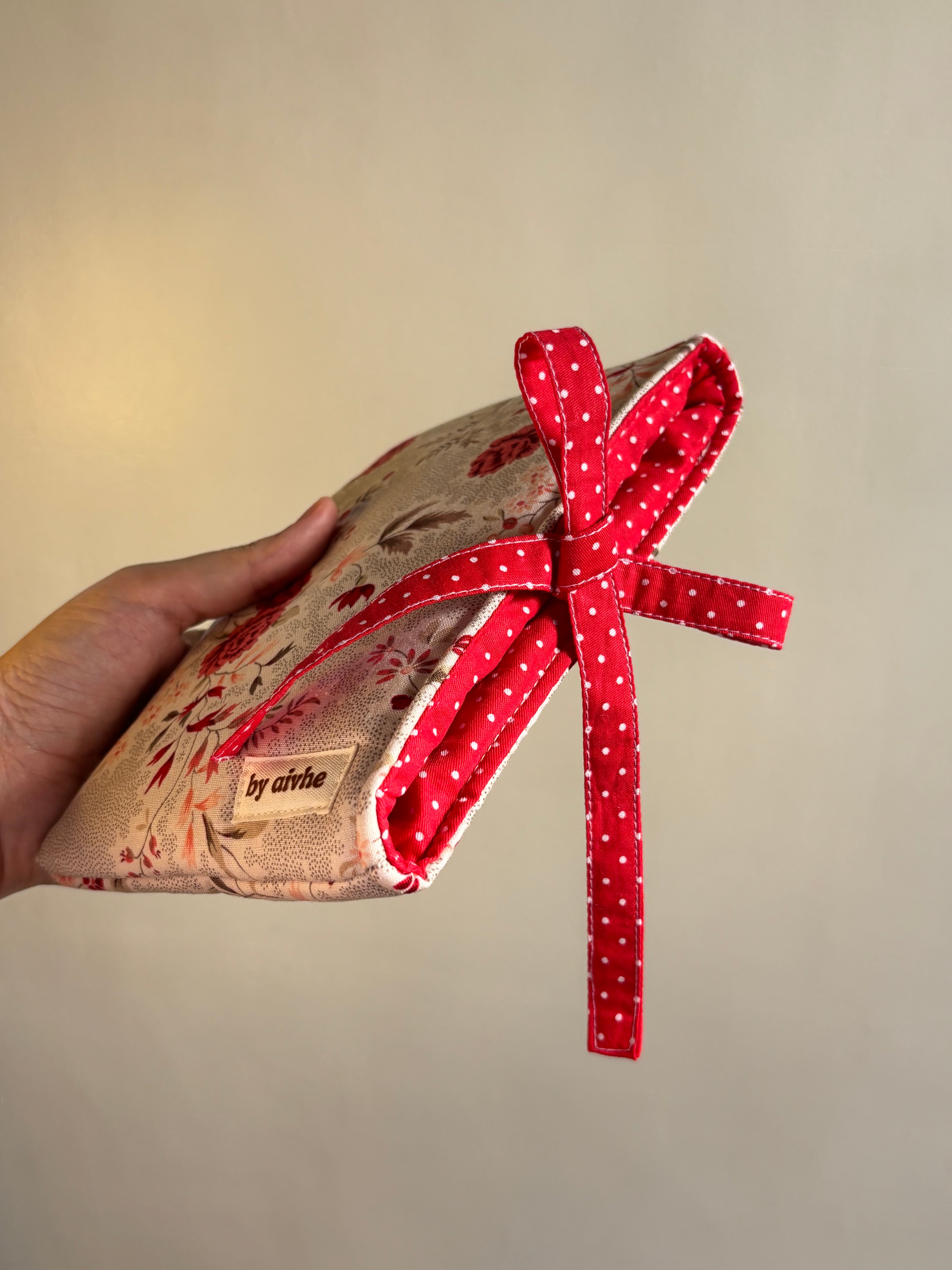 Floral Feb Kindle Sleeve