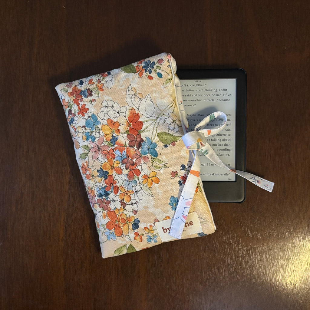 Painter’s Garden E-Reader Sleeve (Medium)