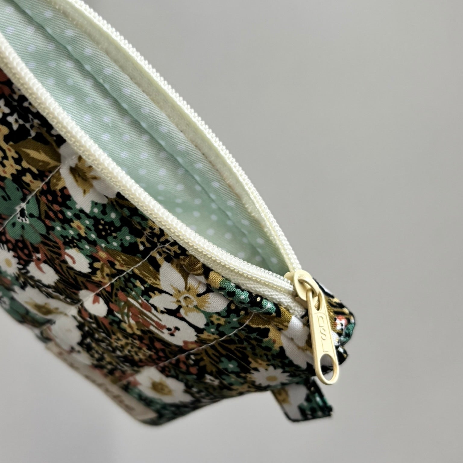 Lilim Everyday Purse