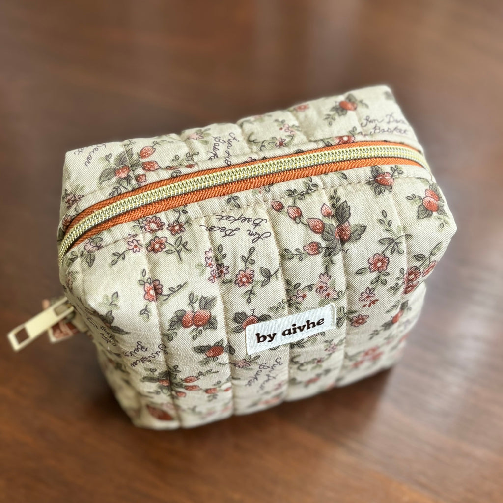 Kape Mini Toiletry Bag
