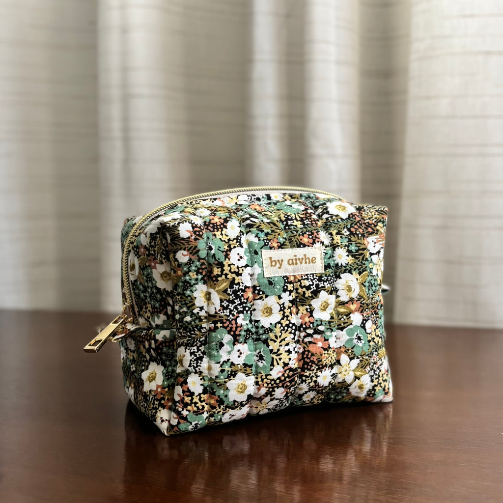 Lilim Mini Toiletry Bag