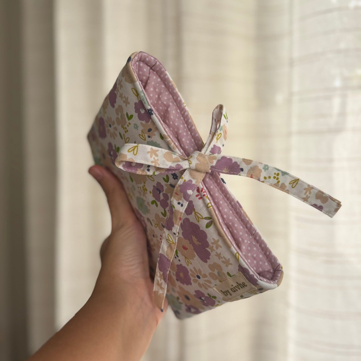 Yakap Kindle Sleeve (Small)