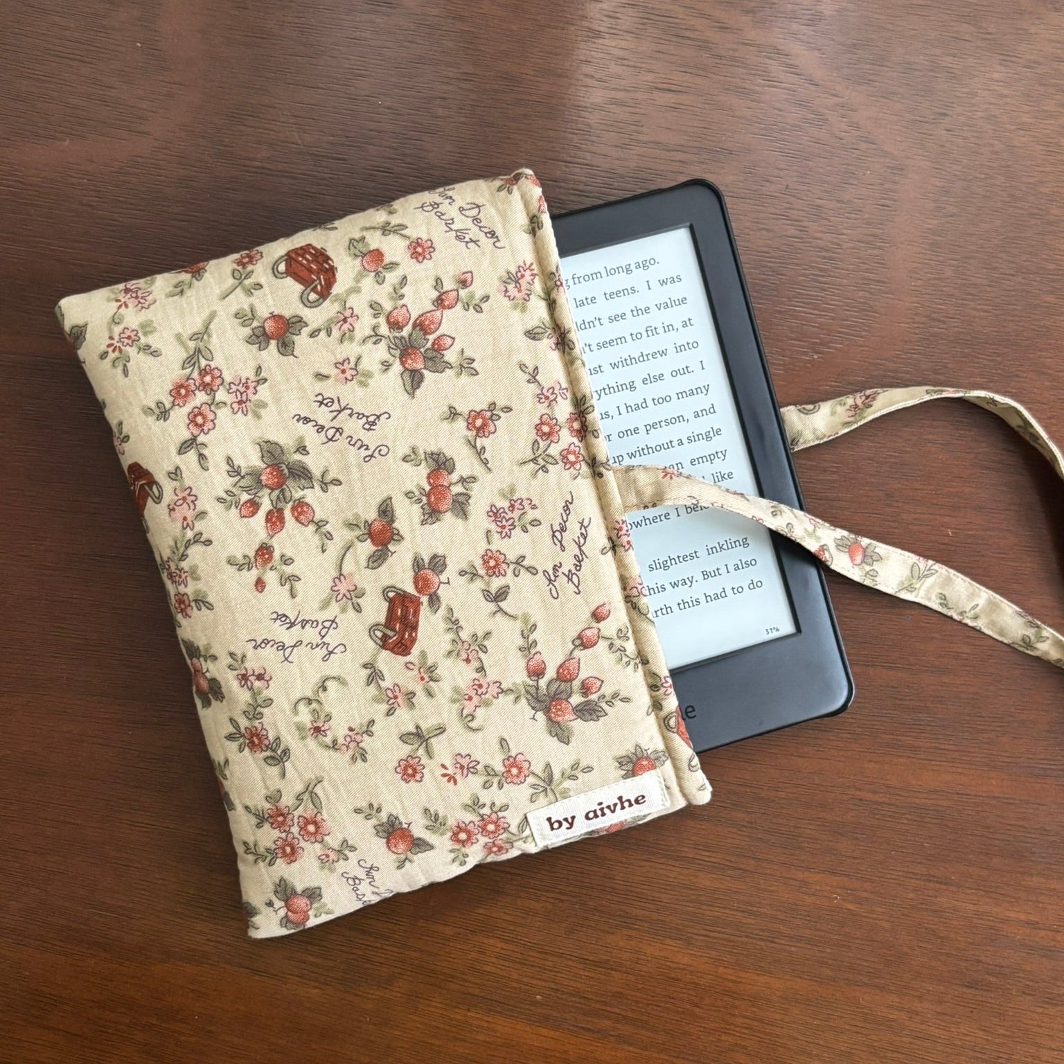Hapag Kindle Sleeve (Small)