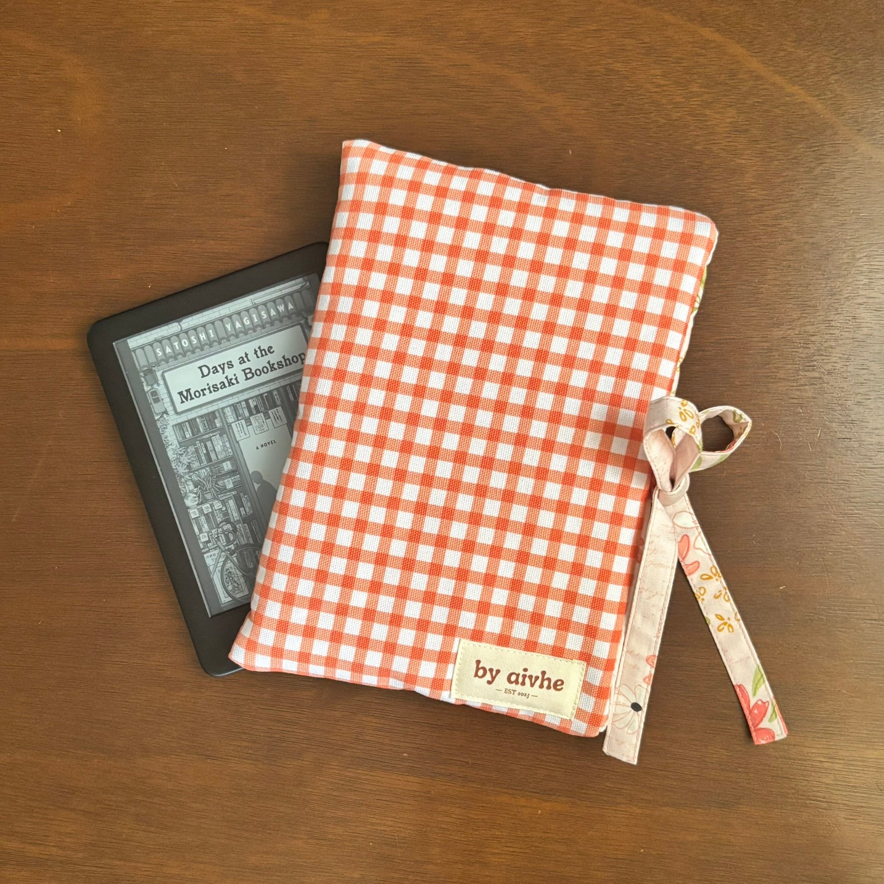 Salmon Kindle Sleeve / Book Sleeve